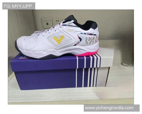 羽毛球装备选购指南精选舒适耐磨球鞋推荐助你提升竞技表现